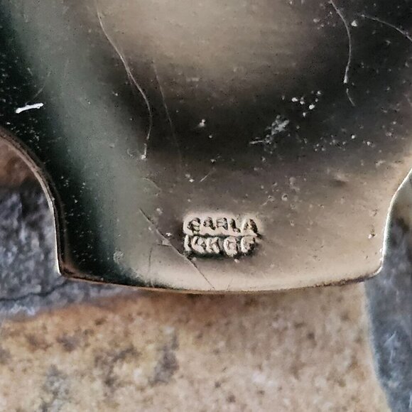 Vintage Light-weight Gold-Filled Carla Earrings - Picture 5 of 7